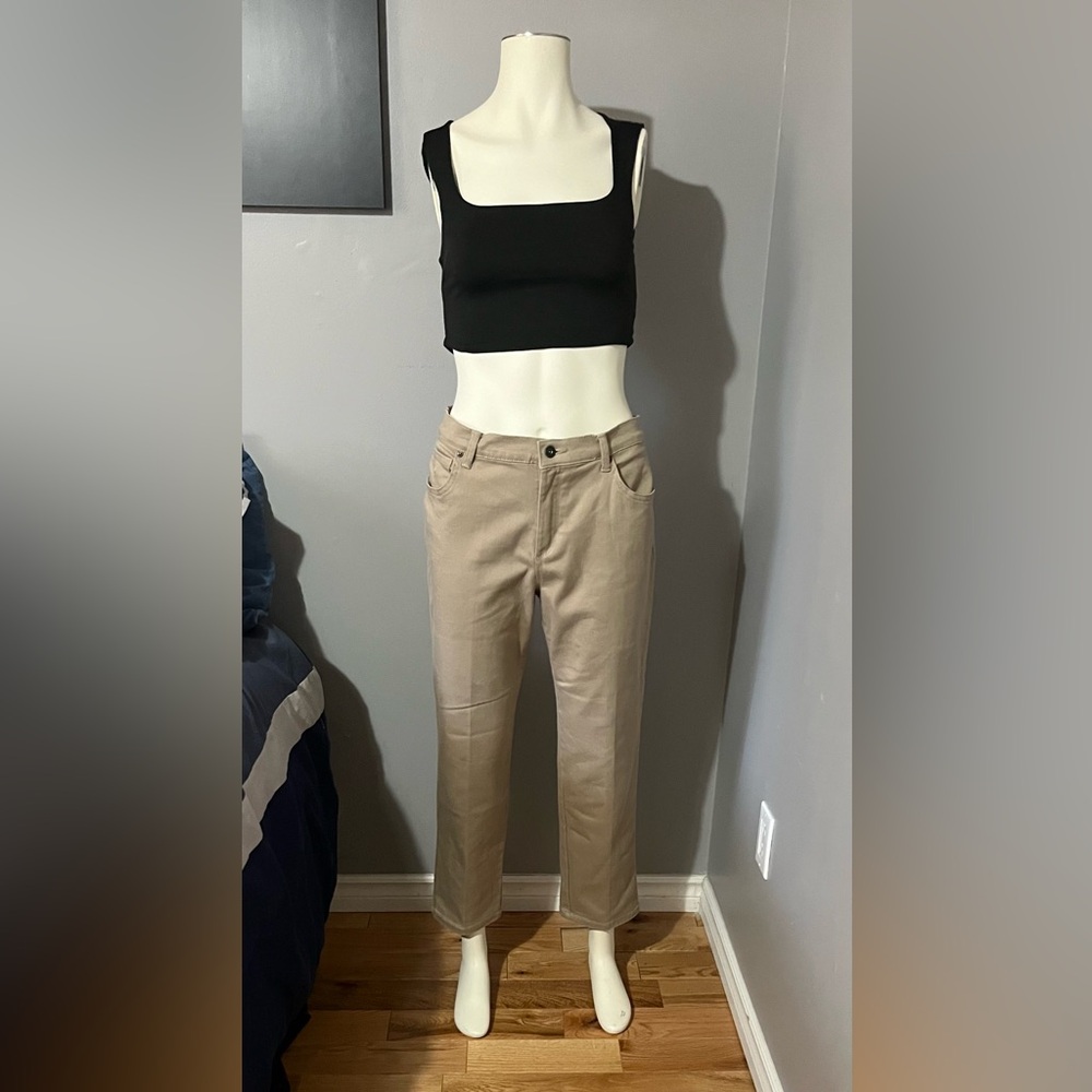 Gloria Vanderbilt Amanda Khaki/Tan Straight Leg Pants